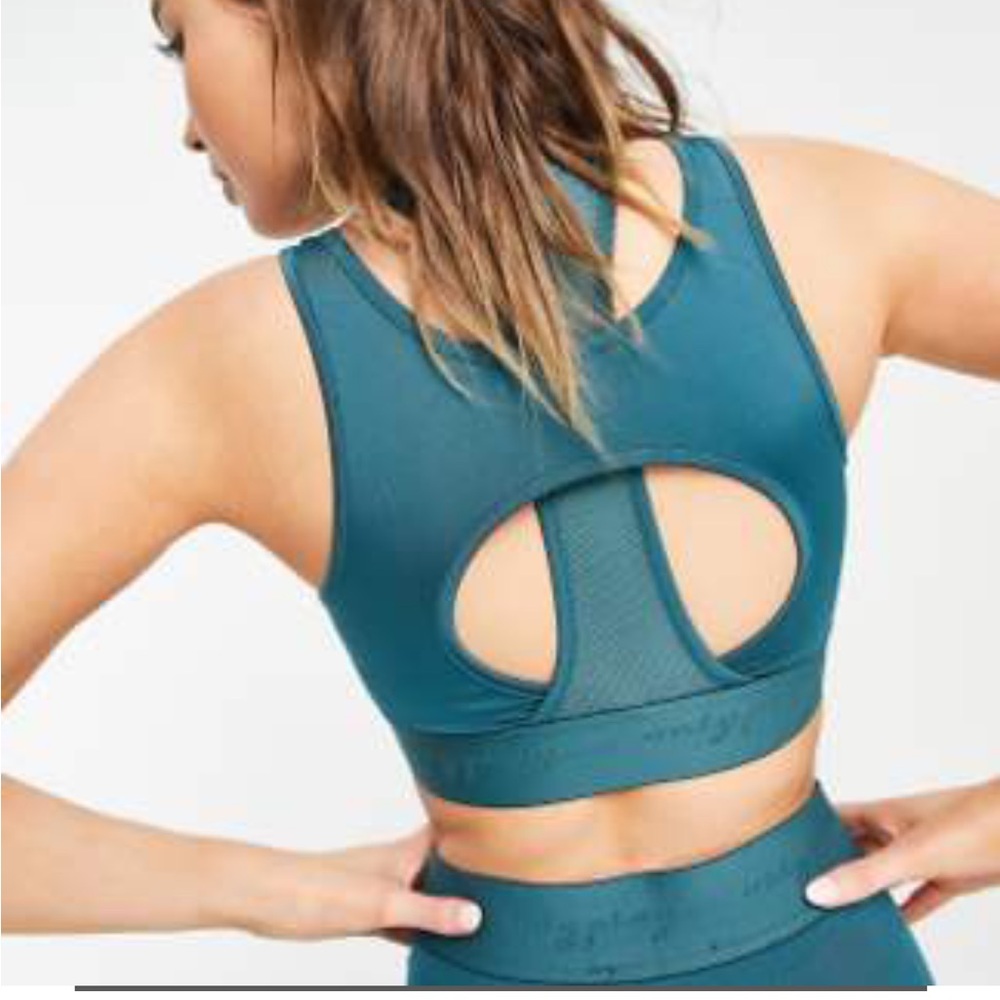 Only Play Sports Bra - Size L